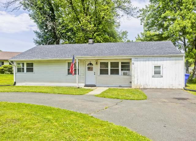 Property at 6 Weymouth Dr, Enfield, CT 06082, 3 beds, 1 bath