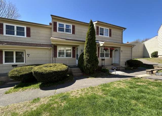 Property at 65 Round Tree Dr #2, Naugatuck, CT 06770, 2 beds, 1 bath