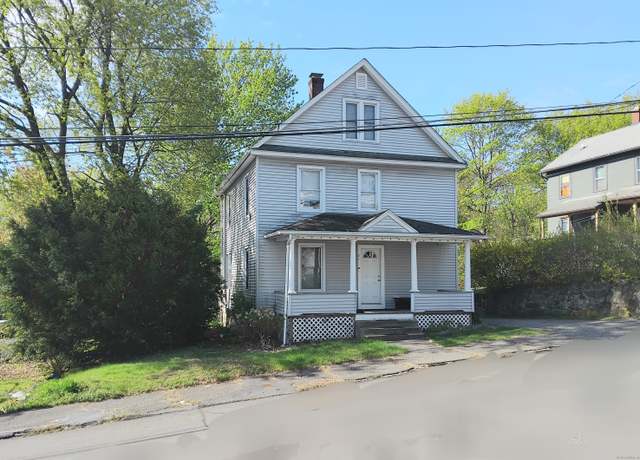 Property at 21 Roosevelt Ave, Torrington, CT 06790, 3 beds, 1.5 baths