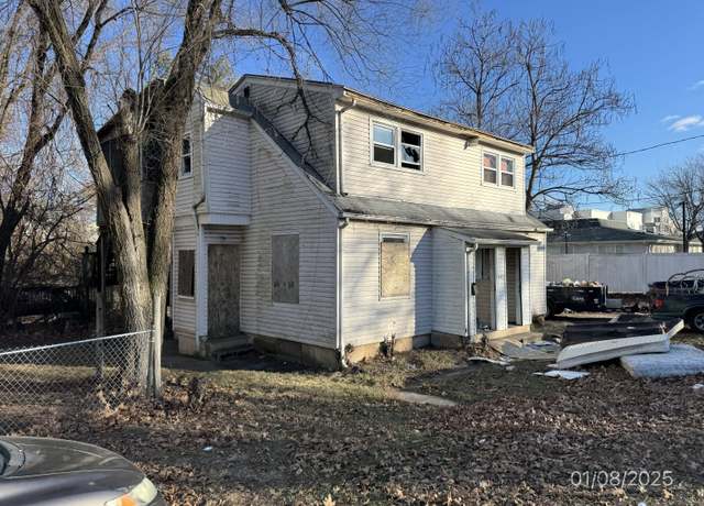 Property at 945 Ella T Grasso Blvd, New Haven, CT 06519, 4 beds, 2 baths