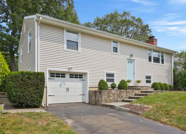 Property at 66 Valley View Rd, Norwalk, CT 06851, 4 beds, 2 baths