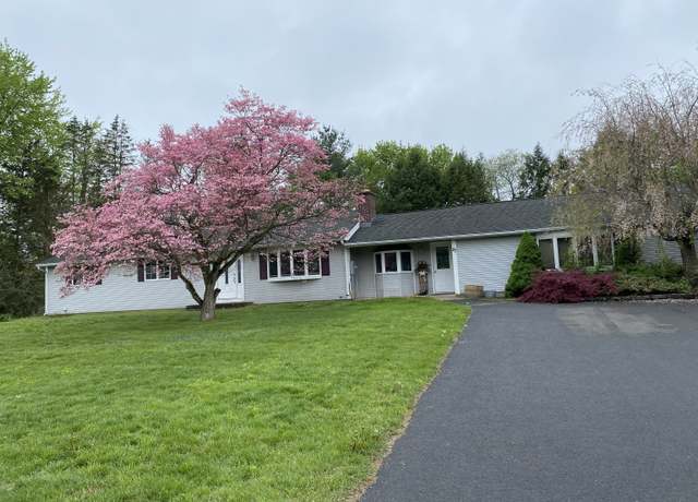 Property at 27 Margaret Dr, East Windsor, CT 06016, 4 beds, 1 bath