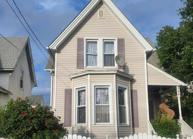 Property at 368 Broad St, Bridgeport, CT 06604, 2 beds, 2.5 baths