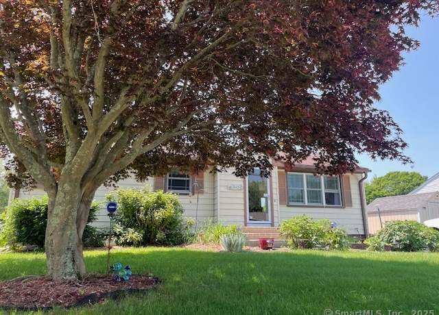 Property at 69 Brookside Ln, Groton, CT 06340, 3 beds, 1 bath