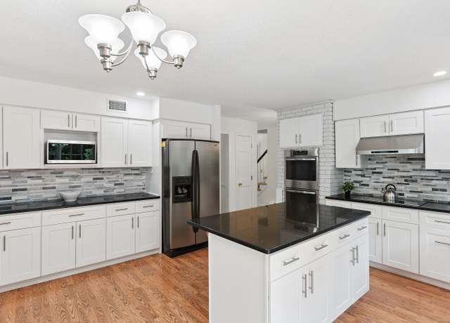 Property at 3A Boyce Rd, Danbury, CT 06811, 4 beds, 2.5 baths
