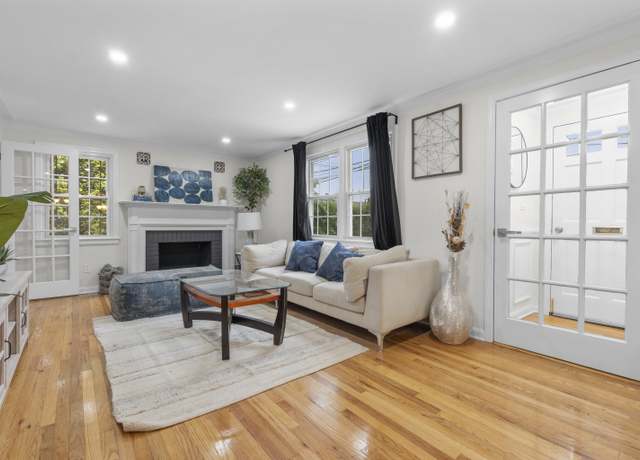 Property at 182 5th St, Stamford, CT 06905, 4 beds, 3.5 baths