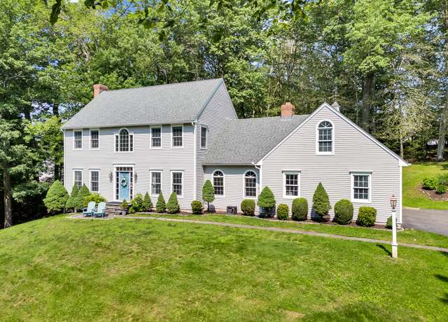 Property at 27 Regency Dr, North Haven, CT 06473, 4 beds, 2.5 baths