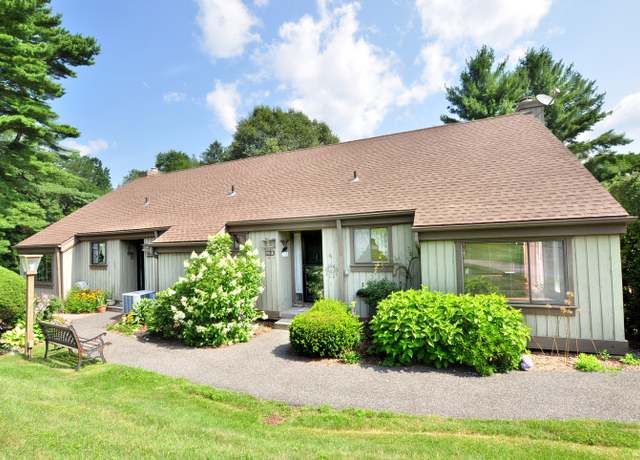 Property at 621 Heritage Vlg Unit B, Southbury, CT 06488, 1 bed, 1 bath