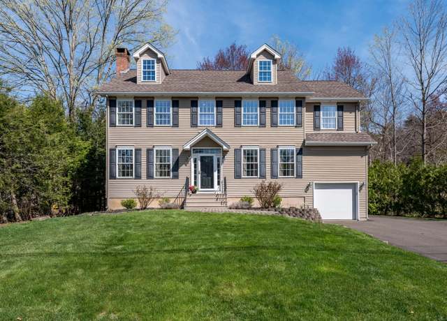 Property at 50 School St, Avon, CT 06001, 4 beds, 2.5 baths
