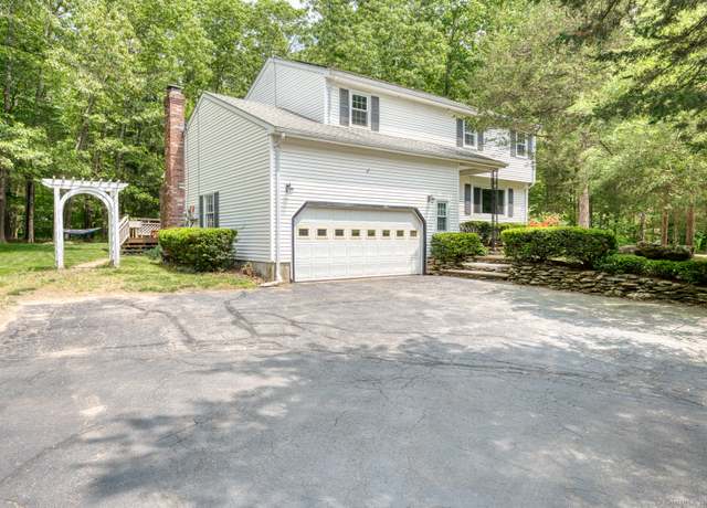 Property at 24 Marbella Ln, Tolland, CT 06084, 4 beds, 2.5 baths