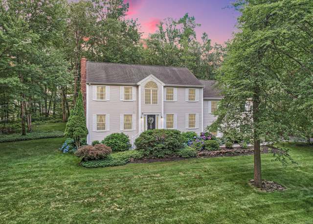 Property at 39 Luke St, Prospect, CT 06712, 3 beds, 2.5 baths