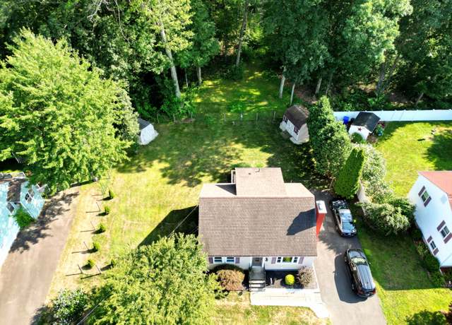 Property at 48 Booth Rd, Enfield, CT 06082, 4 beds, 2 baths