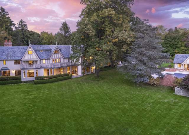 Property at 58 Greenley Rd, New Canaan, CT 06840, 6 beds, 9 baths