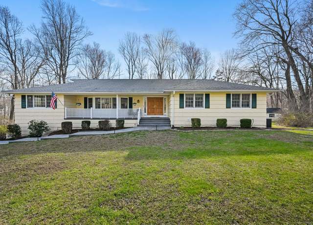 Property at 109 Beaver Brook Rd, Ridgefield, CT 06877, 4 beds, 3.5 baths