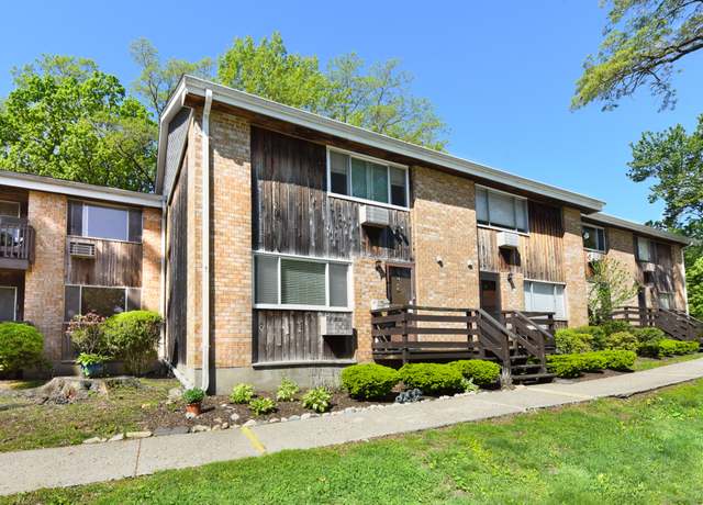 Property at 333 Vincellette St #16, Bridgeport, CT 06606, 3 beds, 1.5 baths