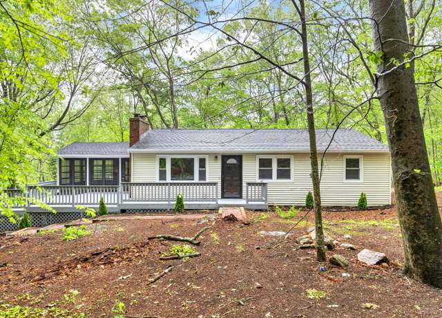 Property at 34 Terry Rd, Ledyard, CT 06335, 3 beds, 2 baths