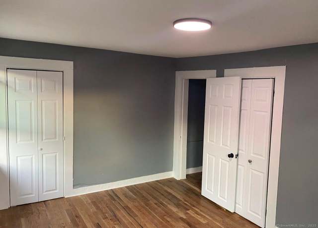Property at 33 Chapel St, New Haven, CT 06513, 7 beds