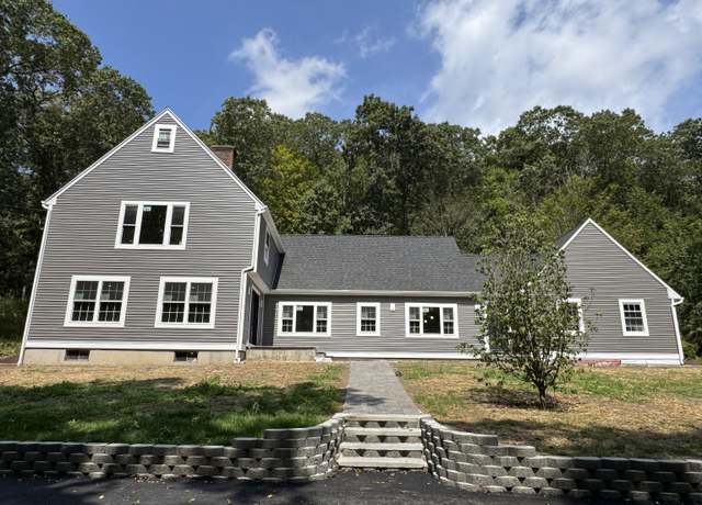 Property at 45 Clark Rd, Lyme, CT 06371, 5 beds, 4 baths
