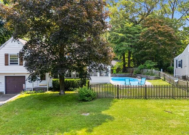 Property at 12 Deacon Hill Rd, Stamford, CT 06905, 3 beds, 1.5 baths