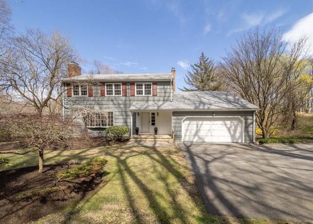 Property at 310 Ridgefield Rd, Wilton, CT 06897, 4 beds, 2.5 baths