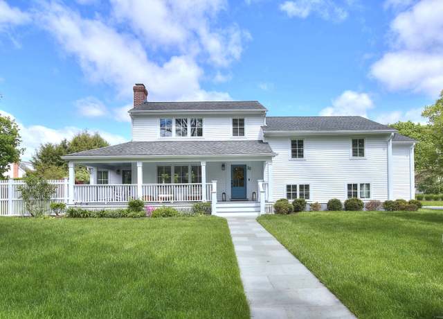 Property at 38 Tamarac Rd, Westport, CT 06880, 5 beds, 4.5 baths