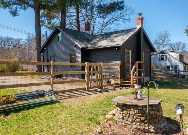Property at 73 Kent Cornwall Rd, Kent, CT 06757, 2 beds, 1 bath