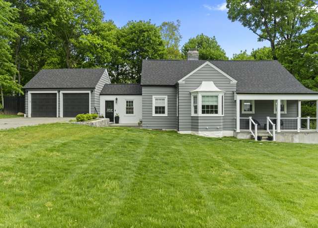 Property at 227 Sugar St, Newtown, CT 06470, 3 beds, 2.5 baths