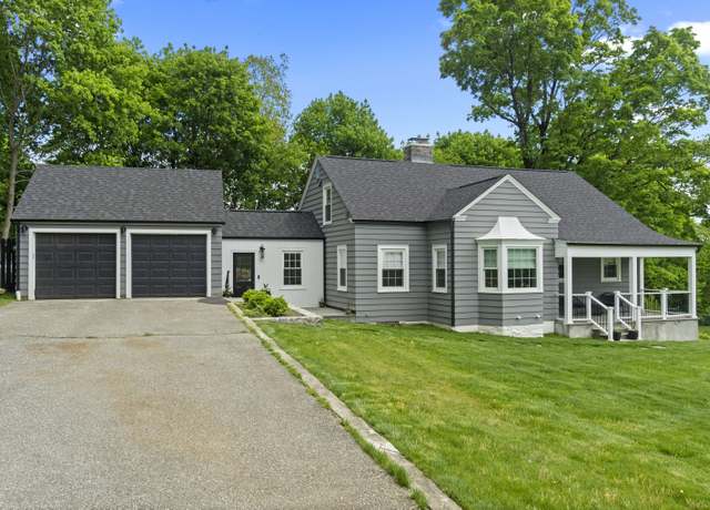Property at 227 Sugar St, Newtown, CT 06470, 3 beds, 2.5 baths