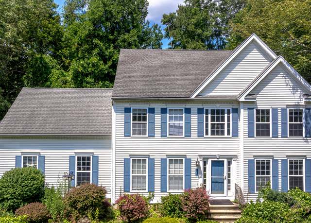 Property at 20 Gaylord Mountain Rd, Hamden, CT 06518, 4 beds, 3 baths