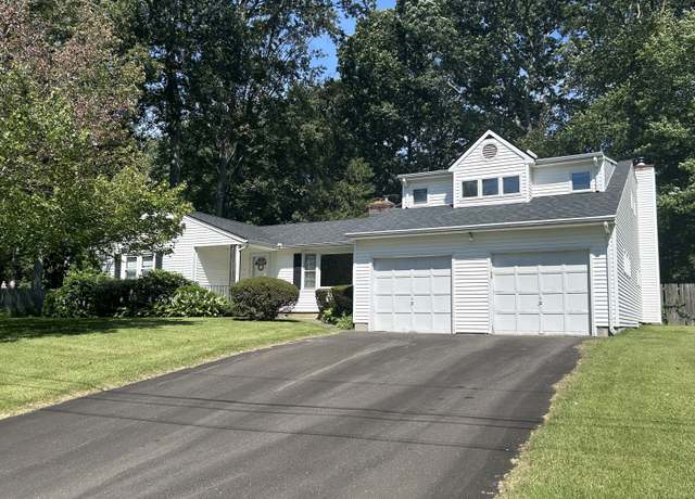 Property at 25 Allen St, Naugatuck, CT 06770, 4 beds, 2.5 baths