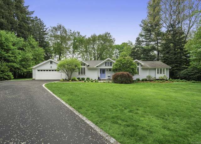 Property at 43 Green Meadow Ln, New Canaan, CT 06840, 3 beds, 2.5 baths
