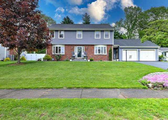 Property at 25 Bittersweet Ln, Berlin, CT 06037, 4 beds, 2.5 baths
