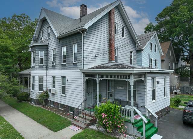 Property at 457 Ferry St, New Haven, CT 06513, 9 beds, 4 baths