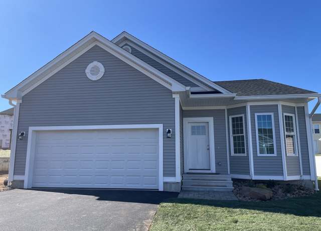 Property at 126 Webster Ln Unit 2-19, Middletown, CT 06457, 2 beds, 2 baths