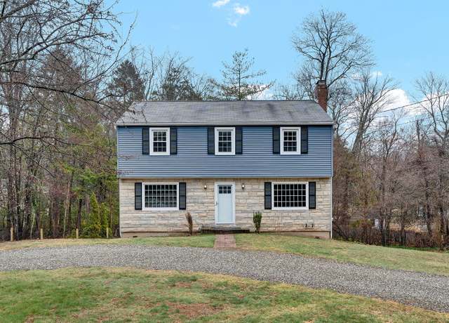 Property at 50 Oxbow Dr, Avon, CT 06001, 4 beds, 1.5 baths