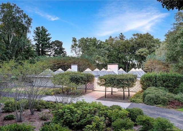 Property at 565 Oenoke Rdg, New Canaan, CT 06840, 4 beds, 4.5 baths