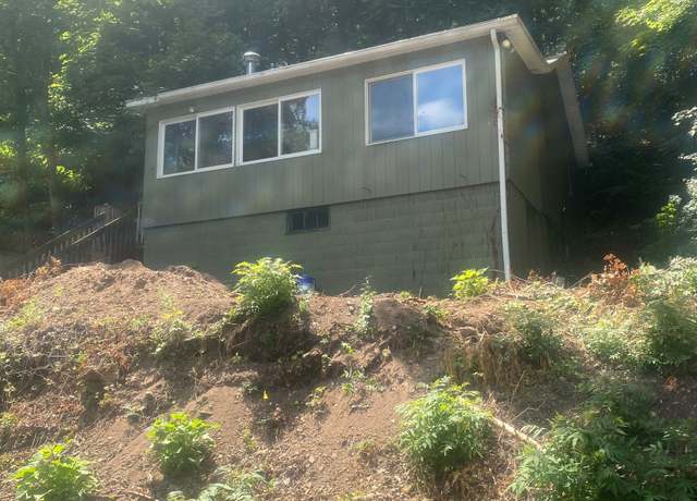 Property at 3724 Durham Rd, Guilford, CT 06437, 2 beds, 1 bath