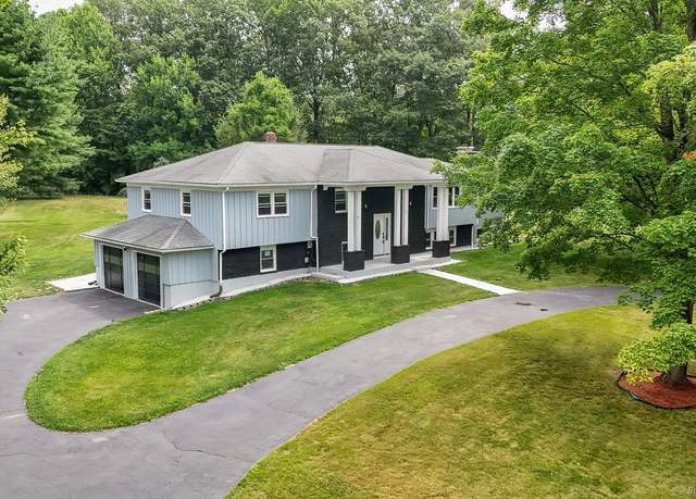 Property at 152 Richards Dr, Monroe, CT 06468, 5 beds, 3 baths