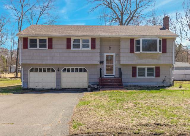 Property at 4 Alexander Rd, Bloomfield, CT 06002, 3 beds, 2 baths
