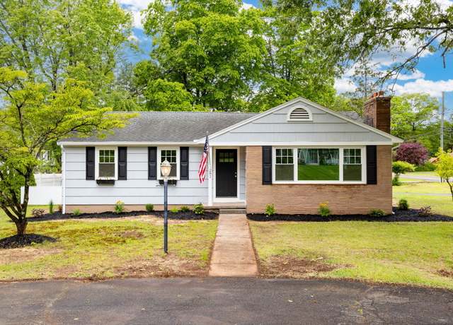 Property at 281 Spring Rd, North Haven, CT 06473, 3 beds, 1.5 baths