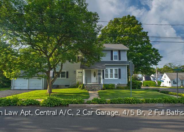 Property at 6 Thompson St, Fairfield, CT 06825, 5 beds, 2 baths