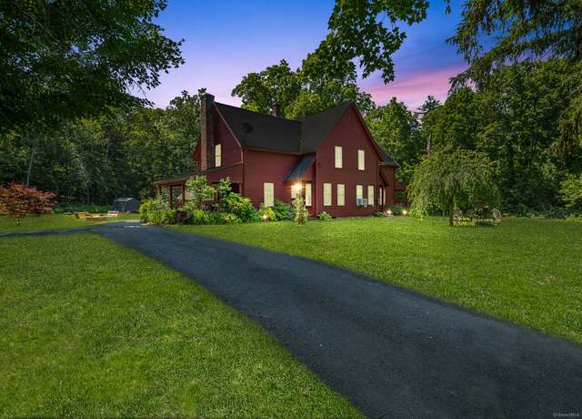 Property at 285 East St, Stafford, CT 06076, 5 beds, 3 baths