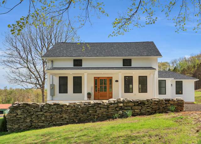 Property at 173 South St Ext, Coventry, CT 06238, 4 beds, 2.5 baths