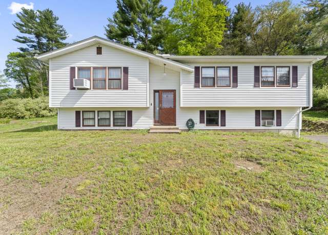 Property at 47 Riverside Rd, Newtown, CT 06482, 3 beds, 3 baths