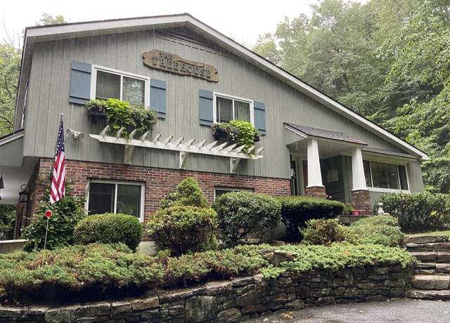 Property at 70 Lair Rd, New Hartford, CT 06057, 3 beds, 2.5 baths