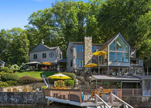 Property at 5 Shady Knls, Danbury, CT 06811, 3 beds, 4 baths