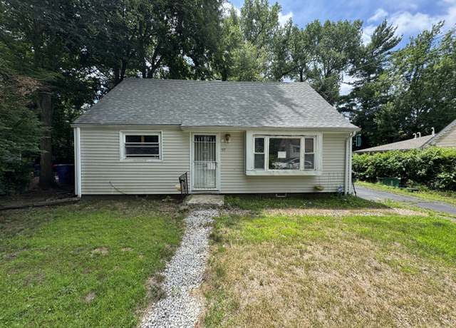 Property at 97 E Burnham St, Bloomfield, CT 06002, 4 beds, 1 bath