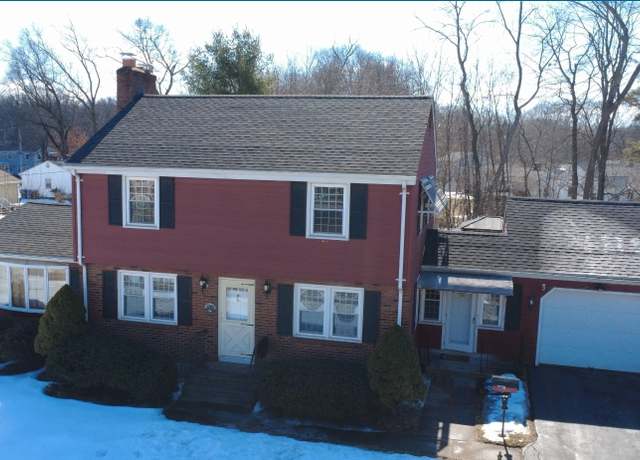Property at 33 Spruce Dr, East Hartford, CT 06118, 3 beds, 2.5 baths
