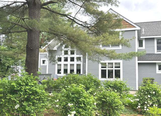 Property at 16 Riverwalk Dr #16, Simsbury, CT 06089, 2 beds, 2.5 baths