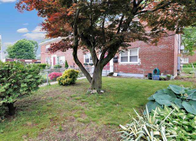 Property at 397 D Building 3 Granfield Ave, Bridgeport, CT 06610, 1 bed, 1 bath